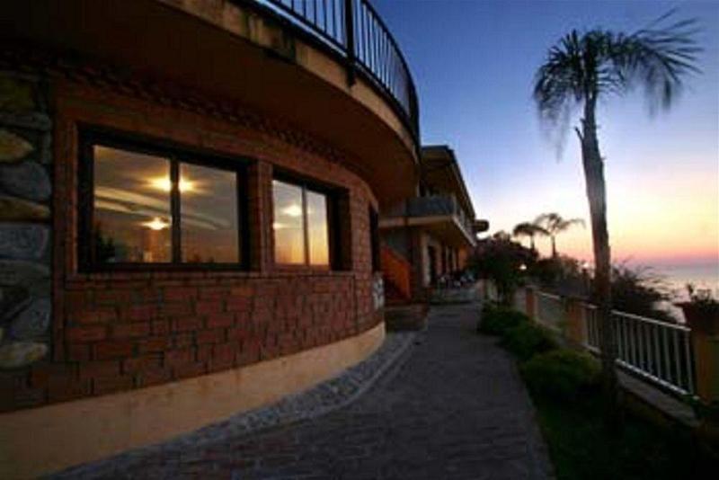 Blue Paradise Villaggio Parghelia Exterior foto